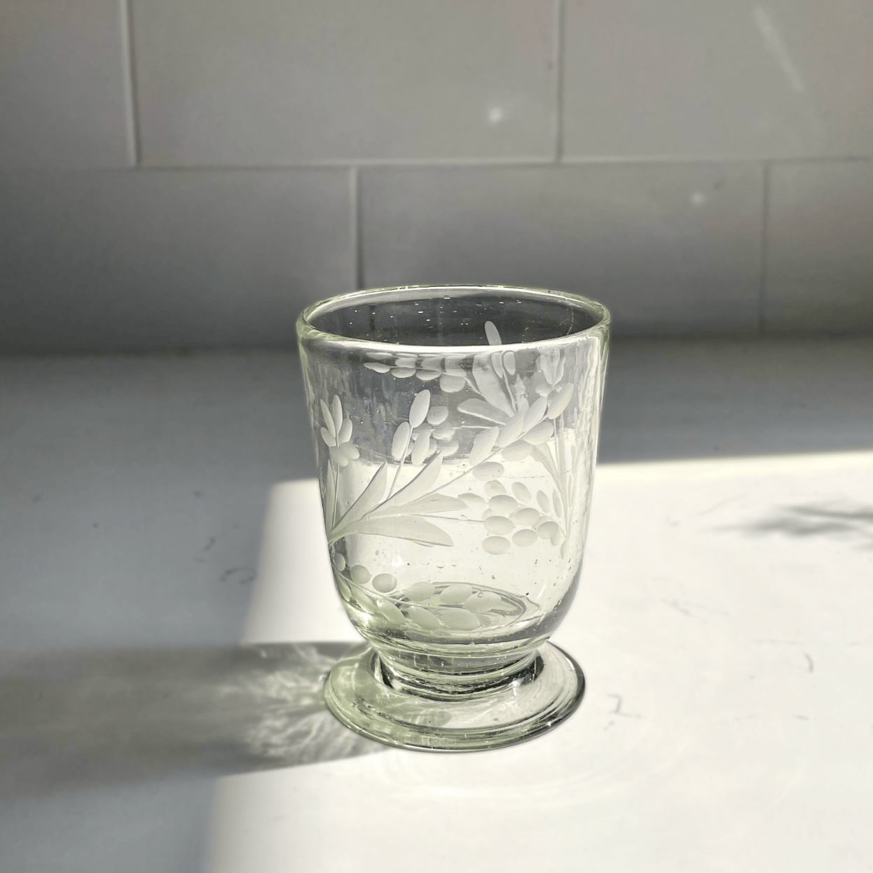 Villa Lua Home Wine Glass Hand-etched Blown Footed Glass