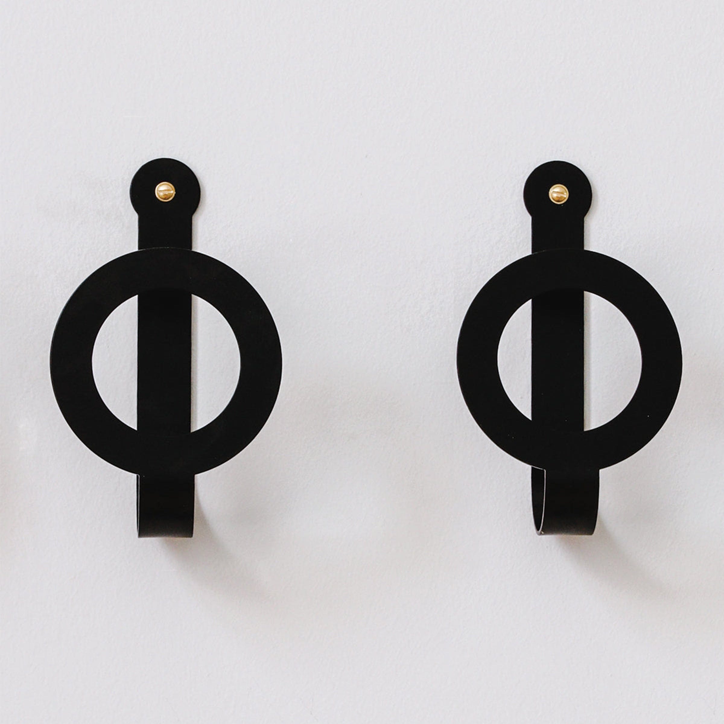 Lostine Hardware Jumbo / Black Roland Hook