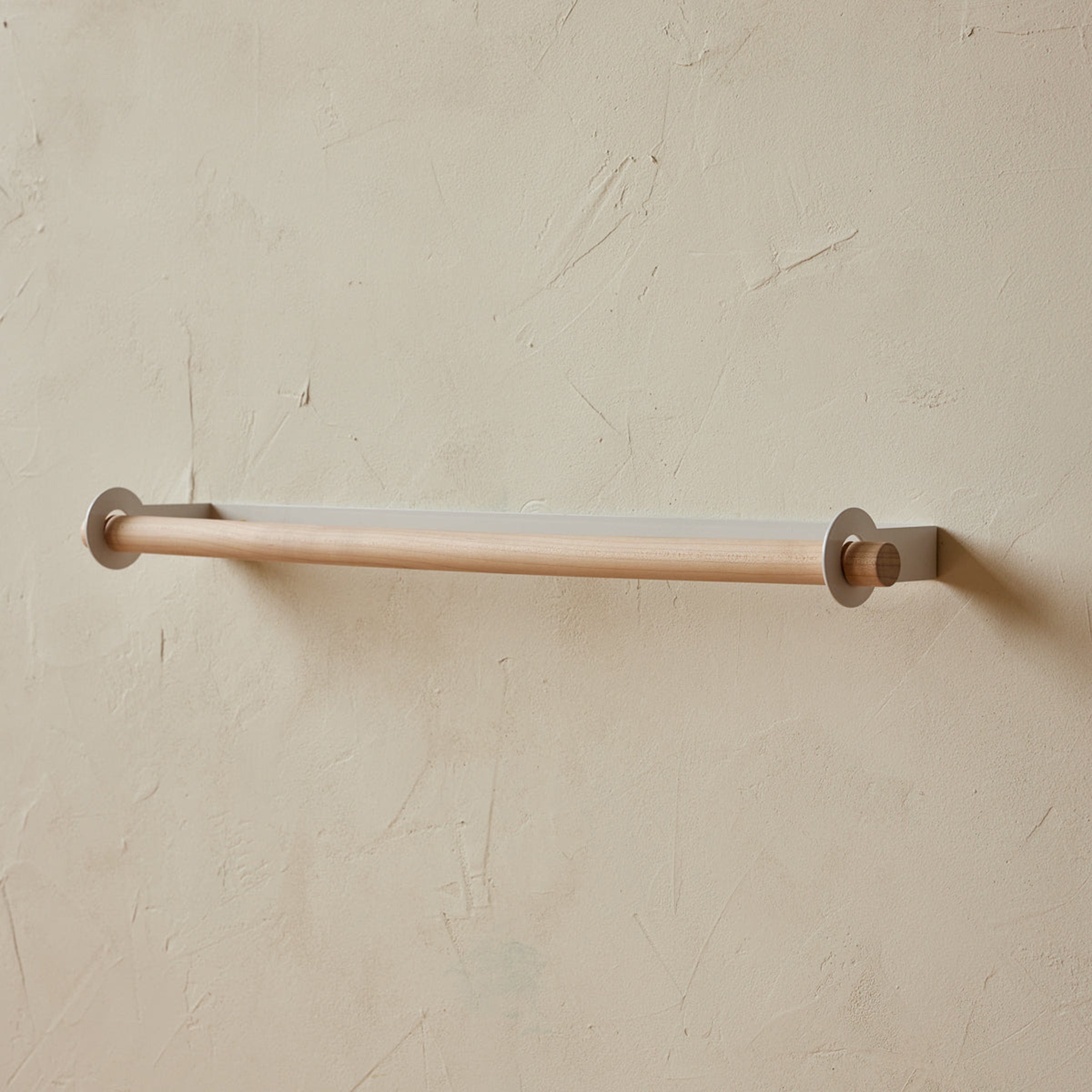 Lostine Hardware Roland Towel Bar