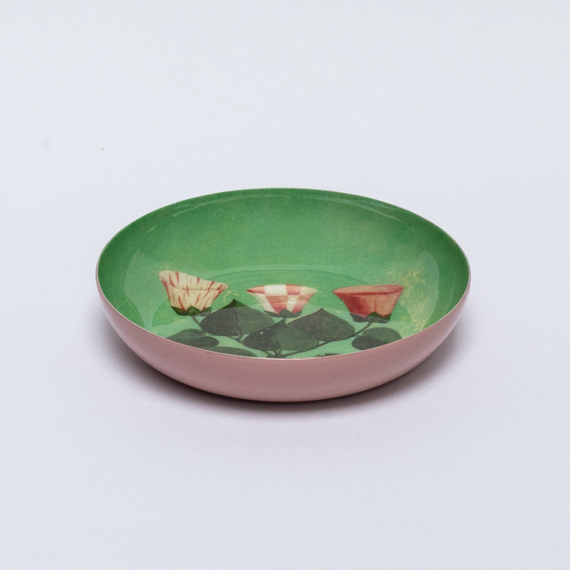 Roomytown Inc Roomytown Inc - Round Enamel Tray - Festival of Flowers