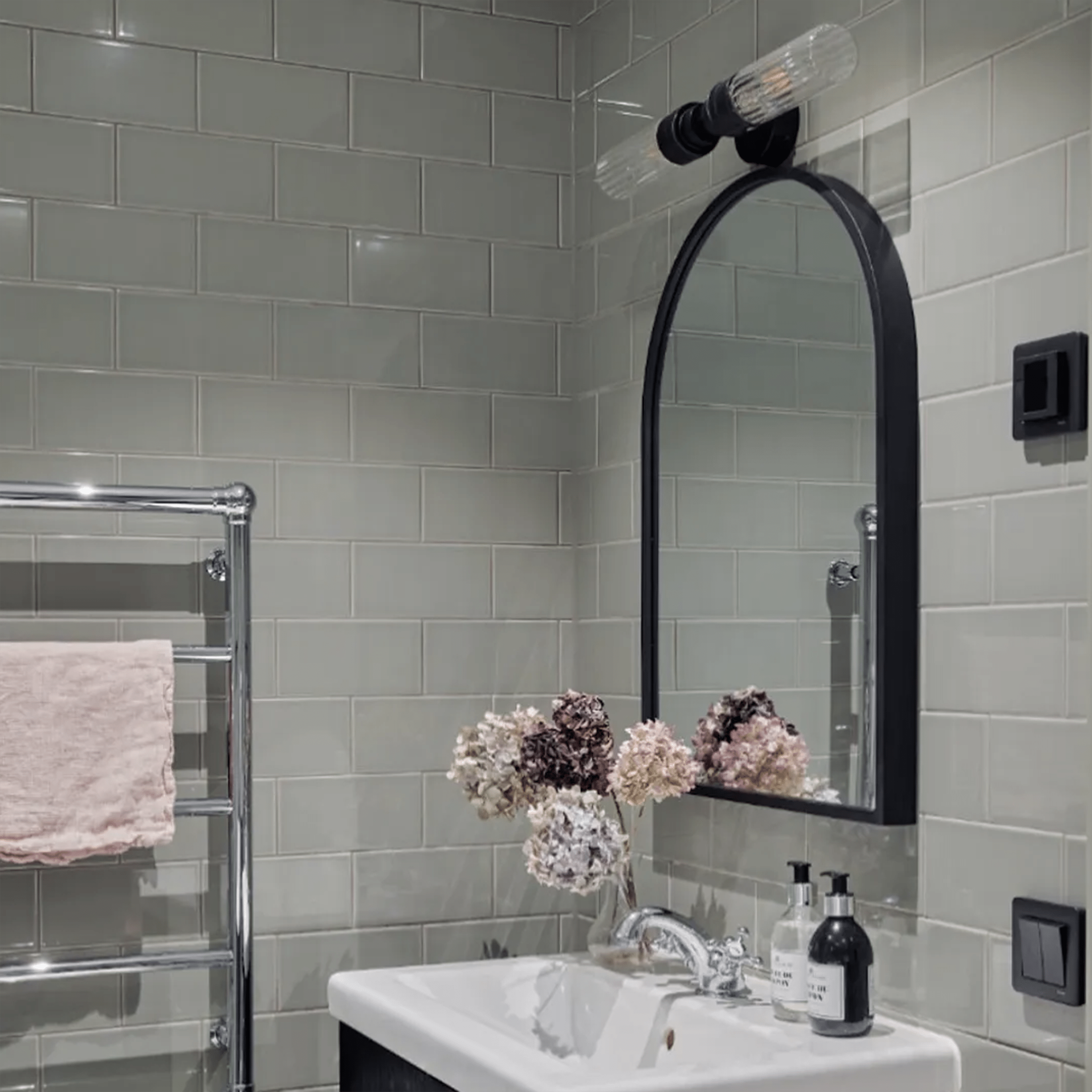 Mullan Lighting Lighting Severn Double Tube Glass Bathroom Wall Light