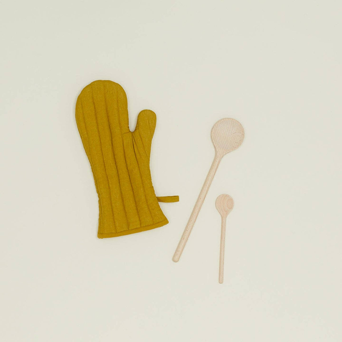 Hawkins New York SHOP Simple Linen Oven Mitts