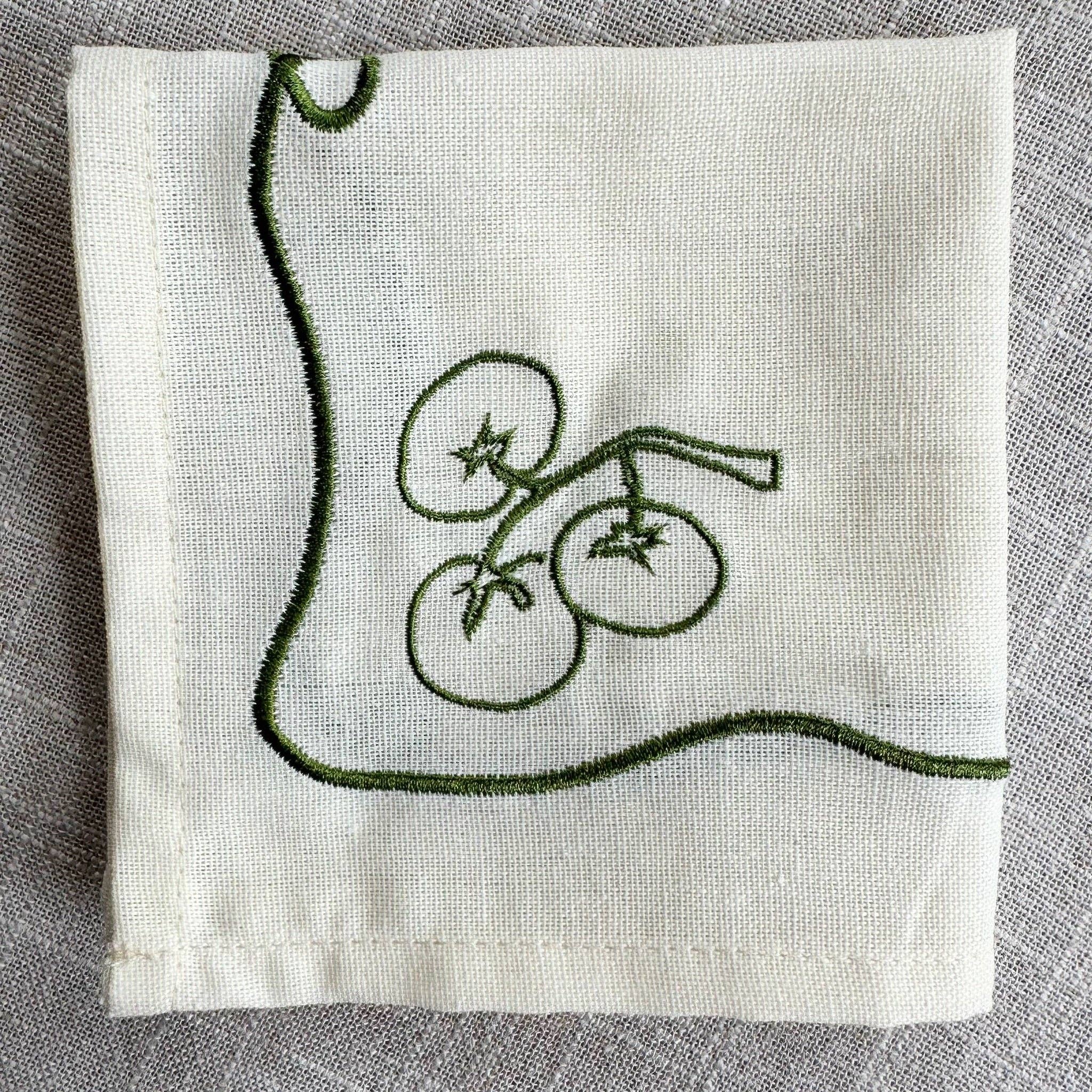 2DA Cloth Napkins Veggie Embroidered Cocktail Napkin Set