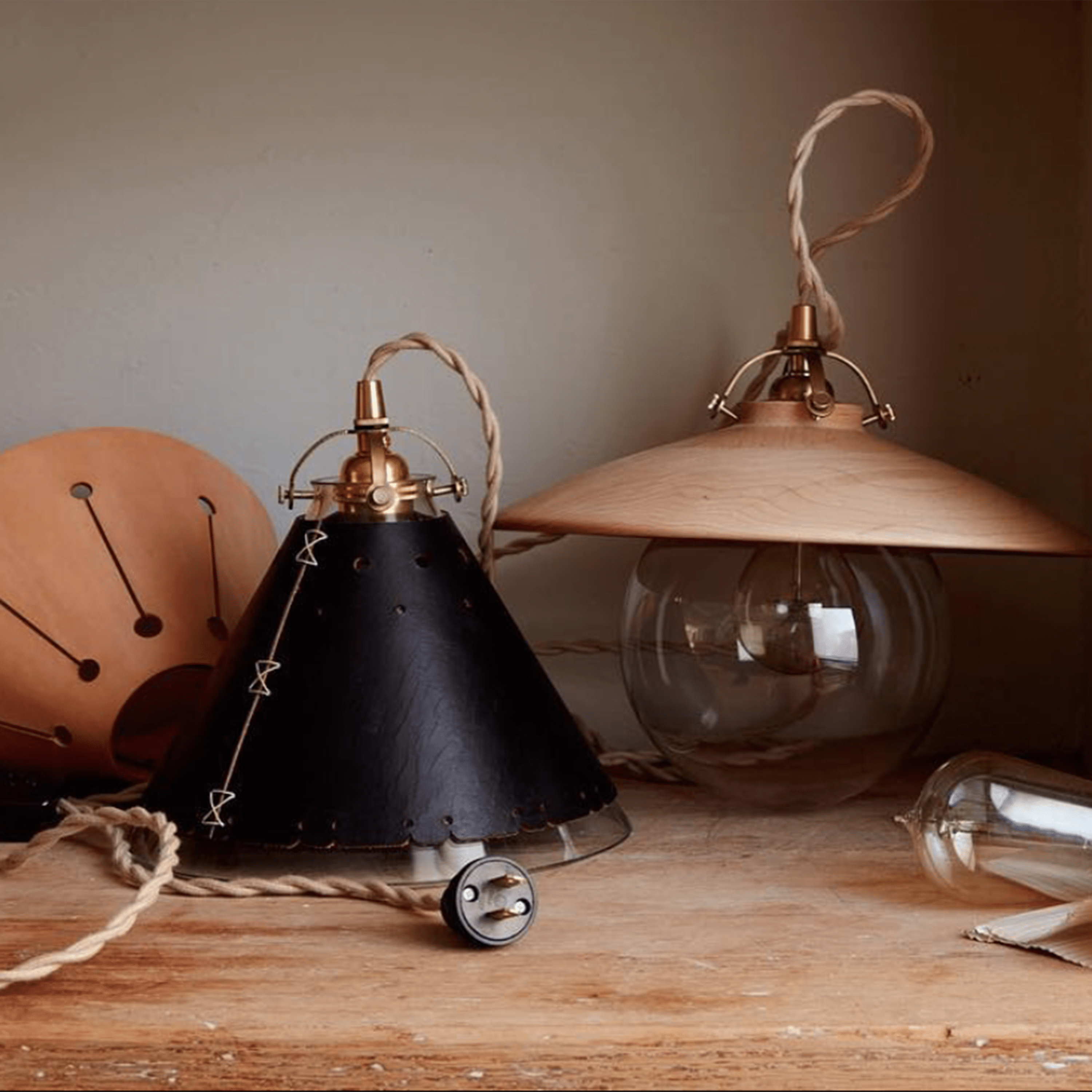Lostine Lighting Stella Pendant