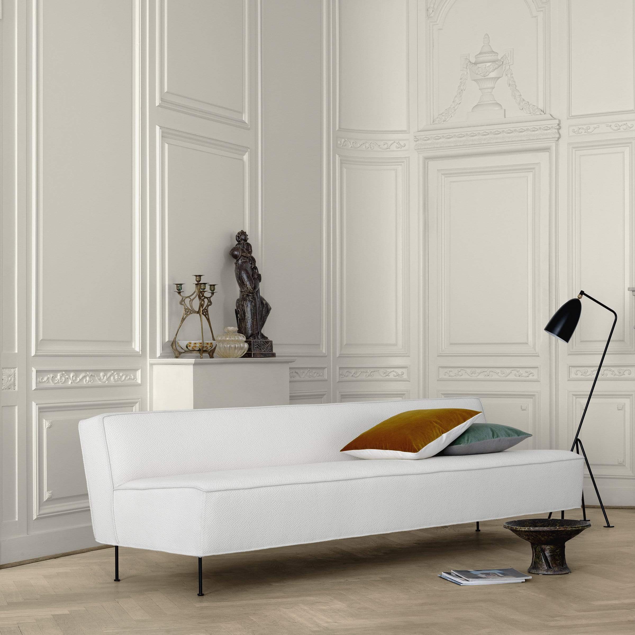 Gubi Lighting Gräshoppa Floor Lamp