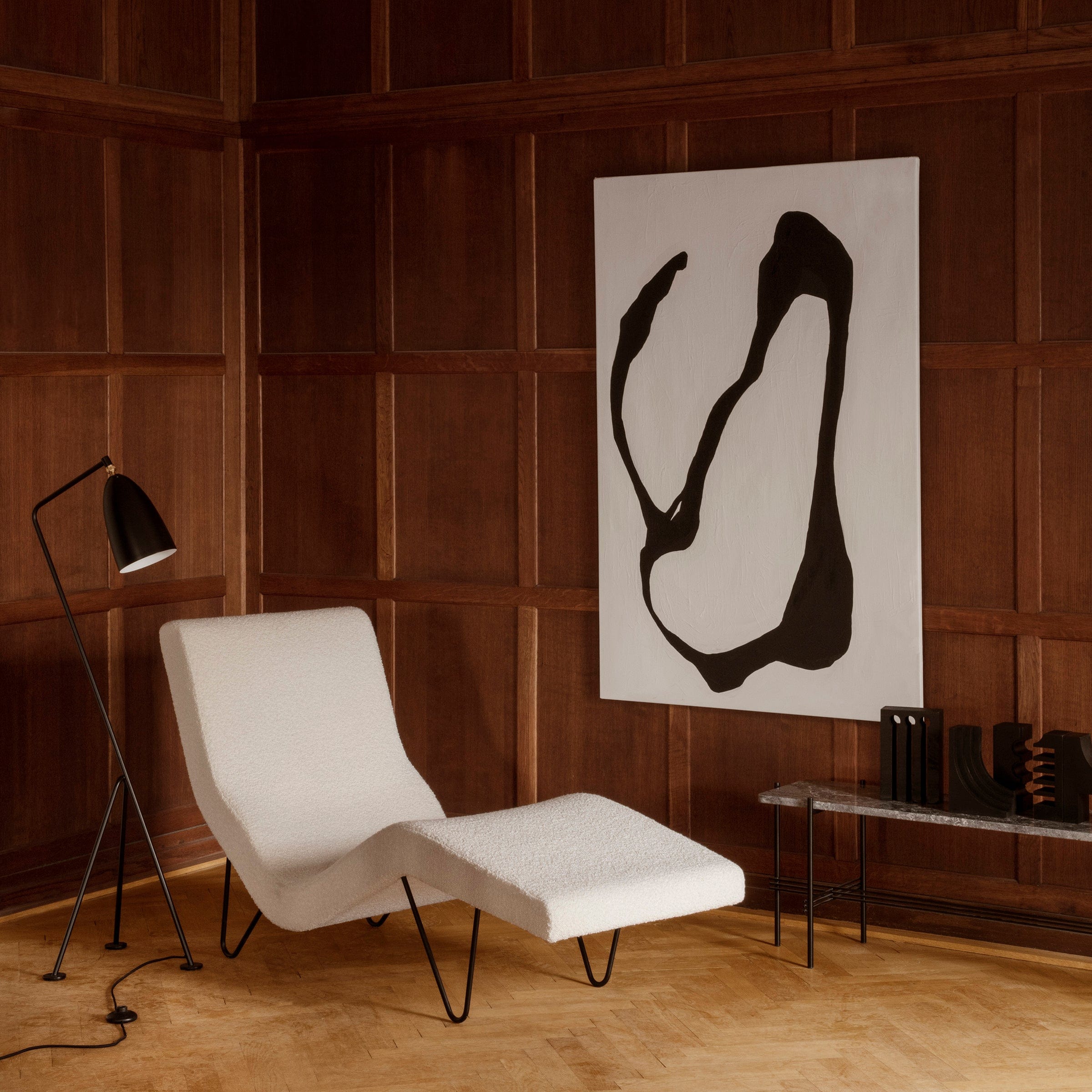 Gubi Lighting Gräshoppa Floor Lamp