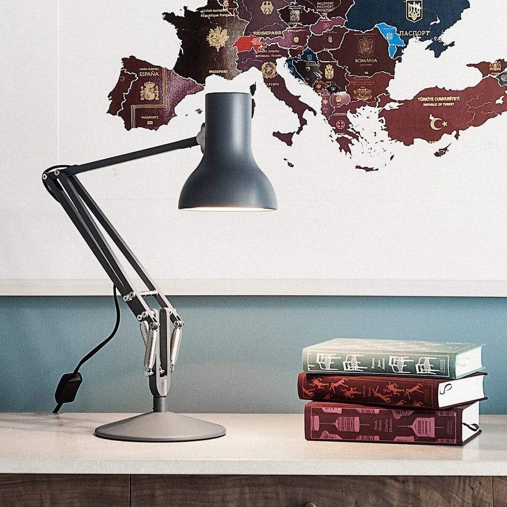 mini desk lamp