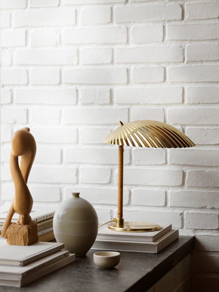 Gubi Lighting 5321 Table Lamp