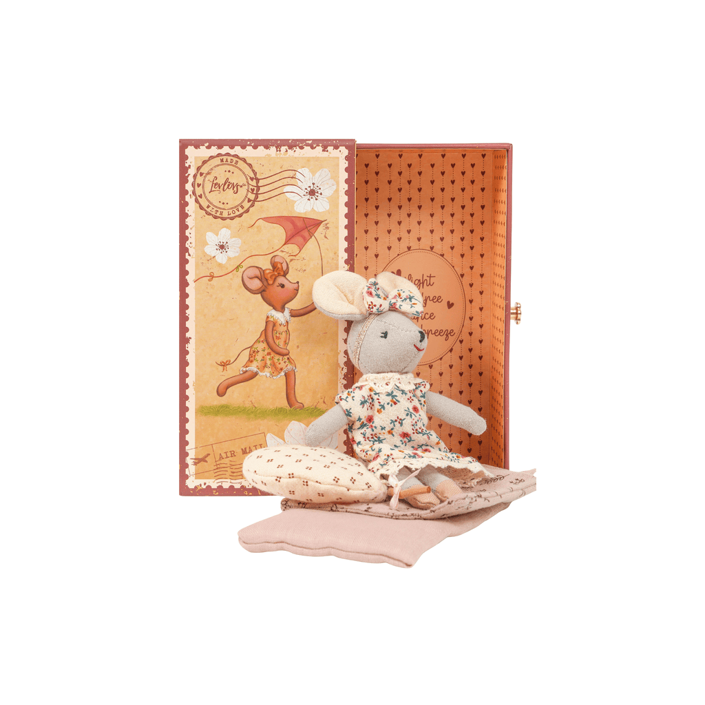 LEVLOVS Toy Chloe the Mouse