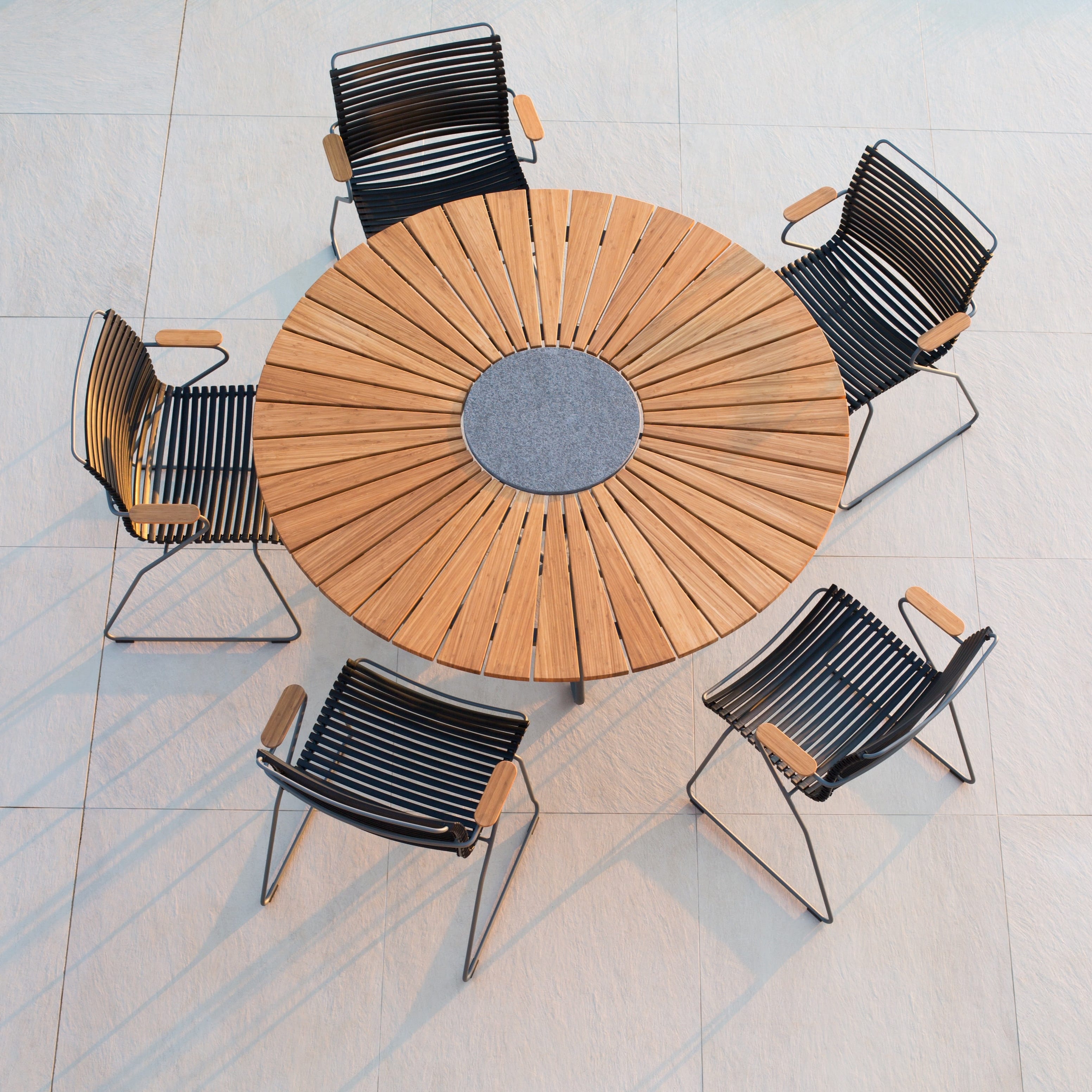 HOUE SHOP Circle Dining Table