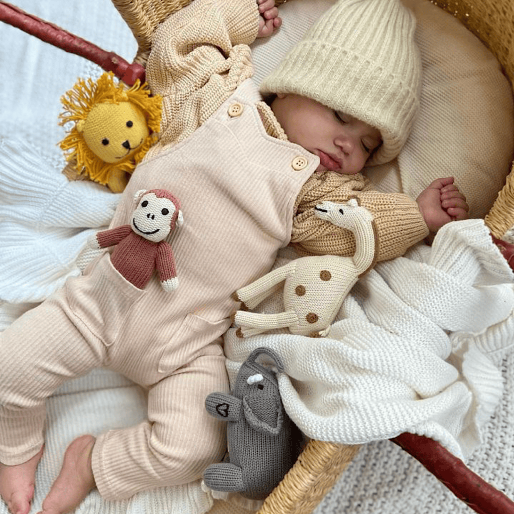 Estella SHOP Giraffe Knitted Rattle