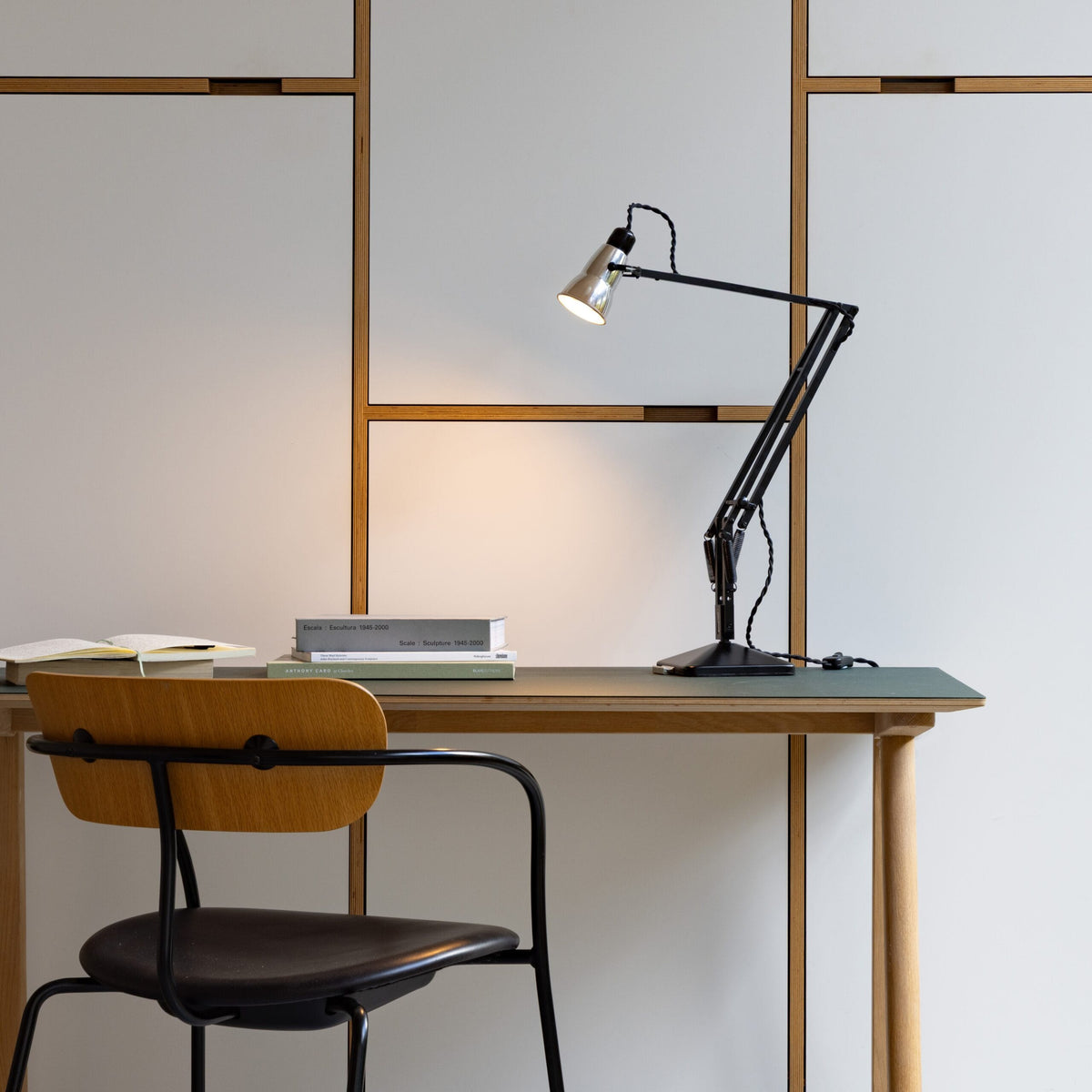 Anglepoise SHOP Original 315 Desk Lamp - Navigation Edition