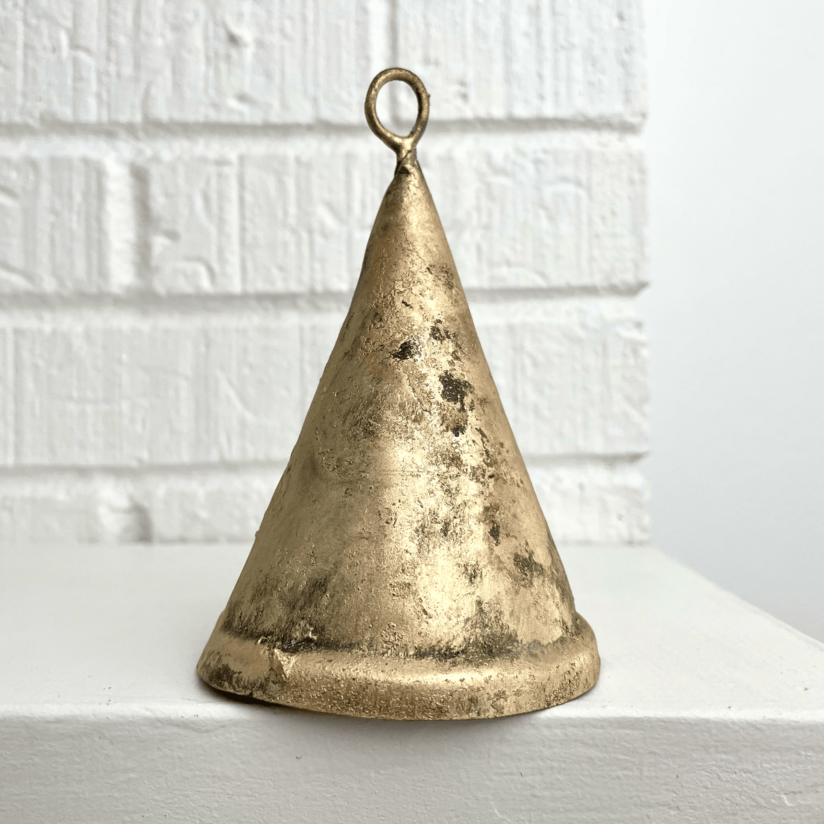 fort & field SHOP Rustic Cone Bell