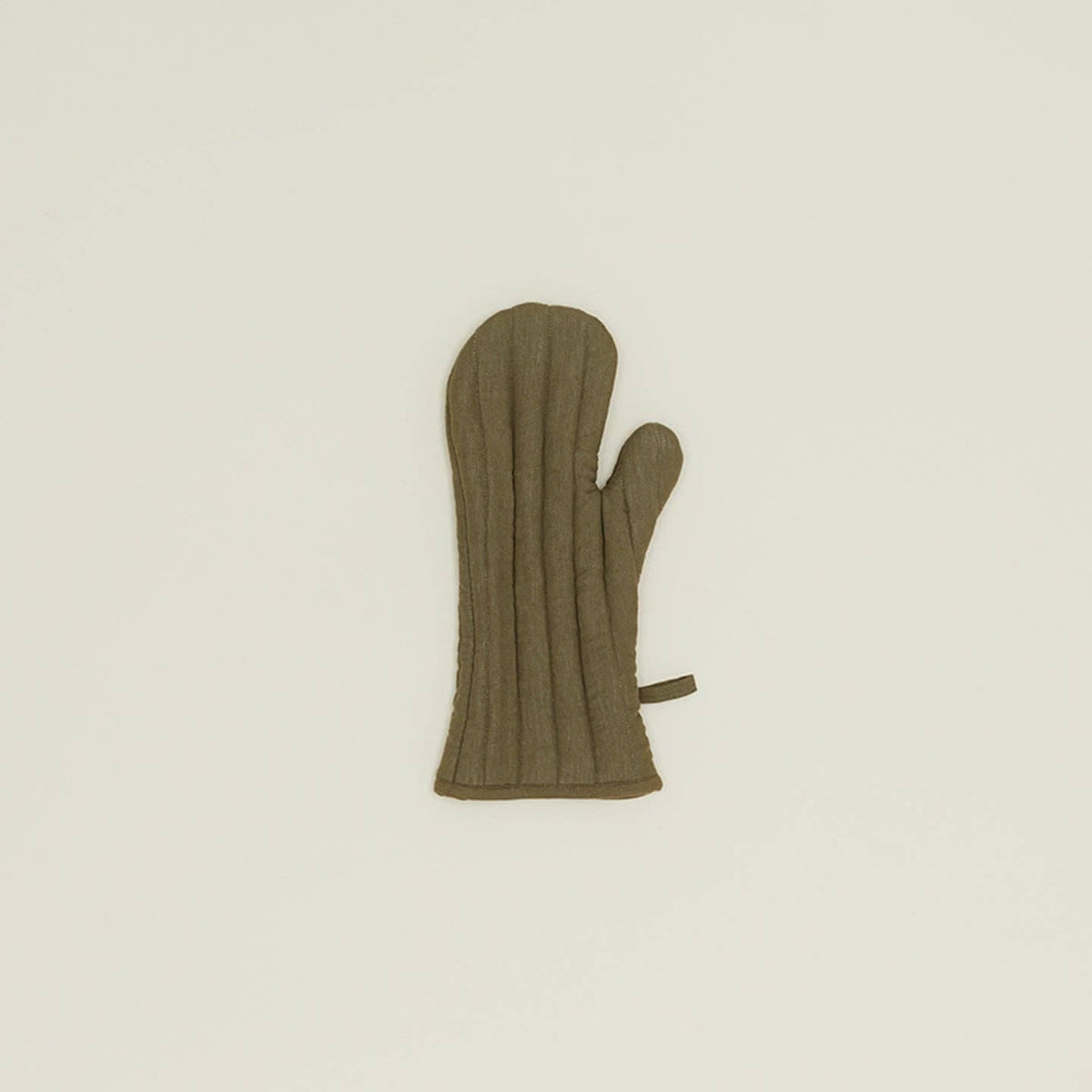 Hawkins New York SHOP Olive Simple Linen Oven Mitts