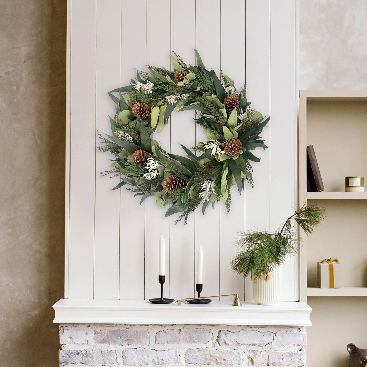 Andaluca SHOP Winter Sage Holiday Wreath