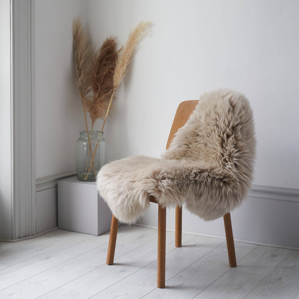 SURREY STYLE Ethically Crafted Sheepskin Rug in Oyster