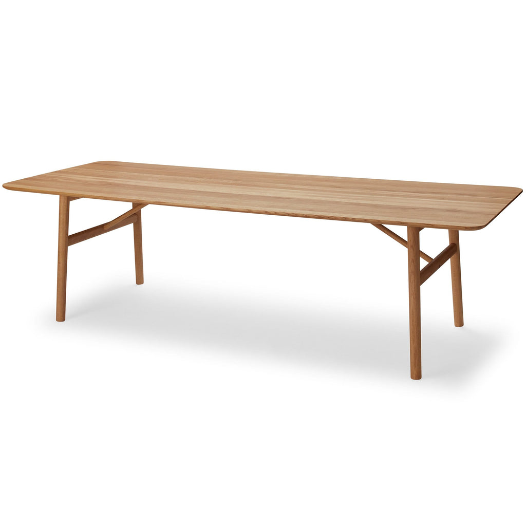 Skagerak Design Furniture Large / Natural Oil Treated Oak Hven Dining Table