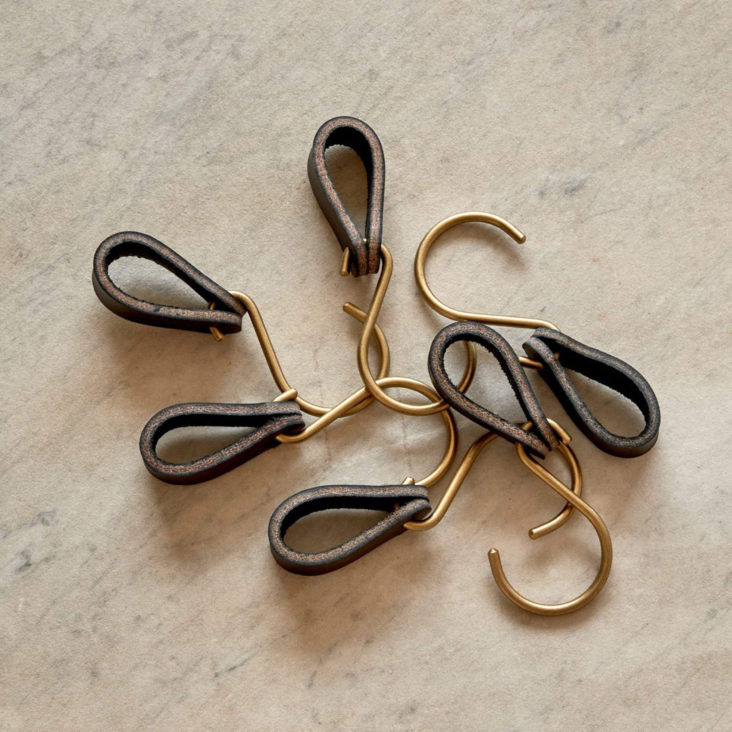 Lostine Hardware Ludlow Leather Hooks