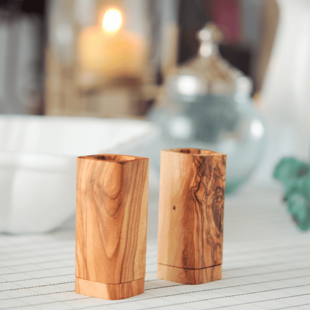 BeldiNest Kitchenware Salt and Pepper Shakers - Set of 2