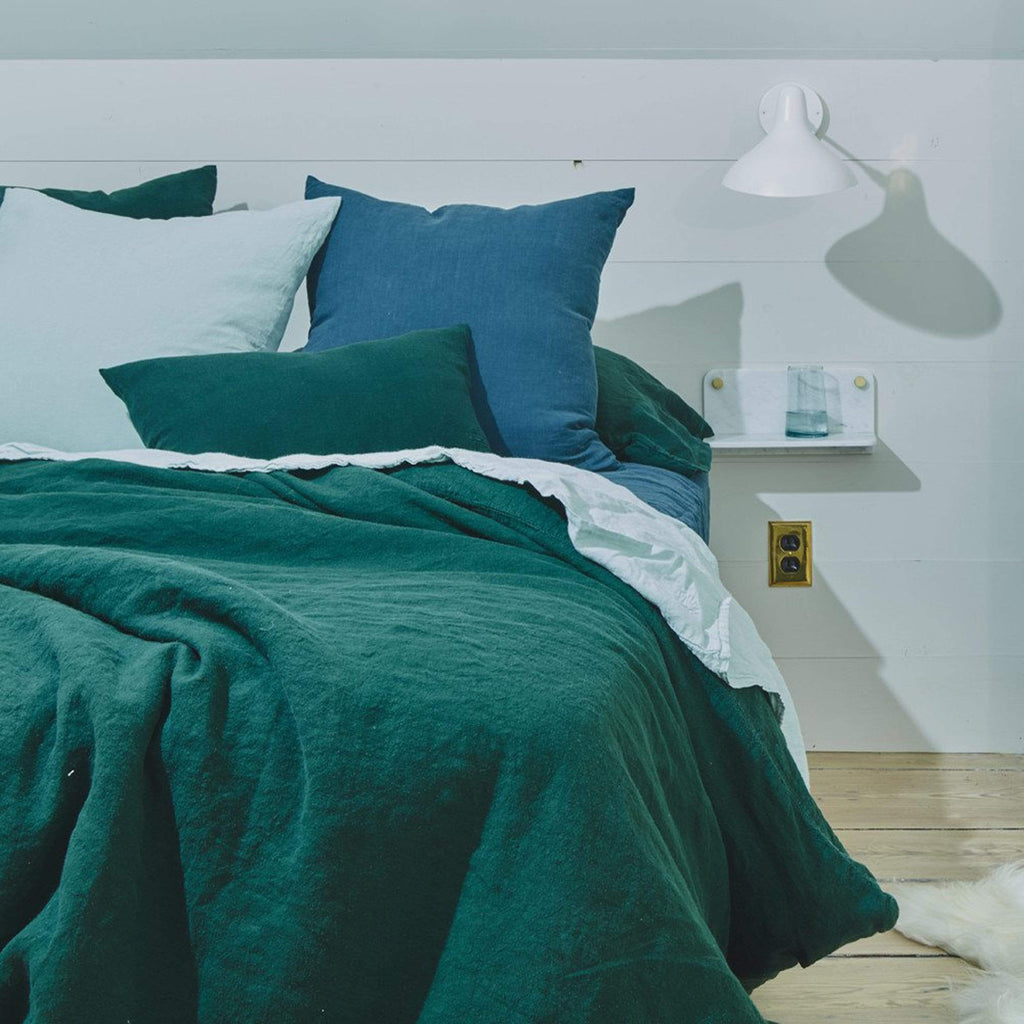 Hawkins New York Bedding Standard / Pine Simple Linen Pillow Cases