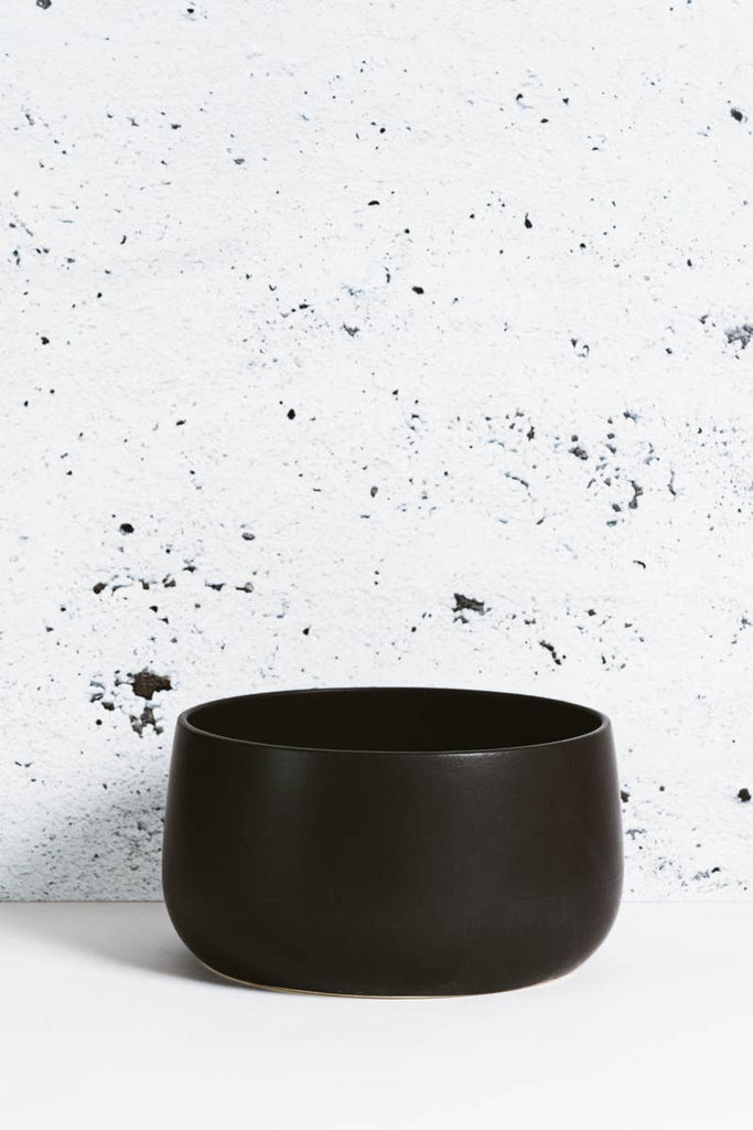 GHARYAN Stoneware & More | North America Black Stoneware Serving Bowl