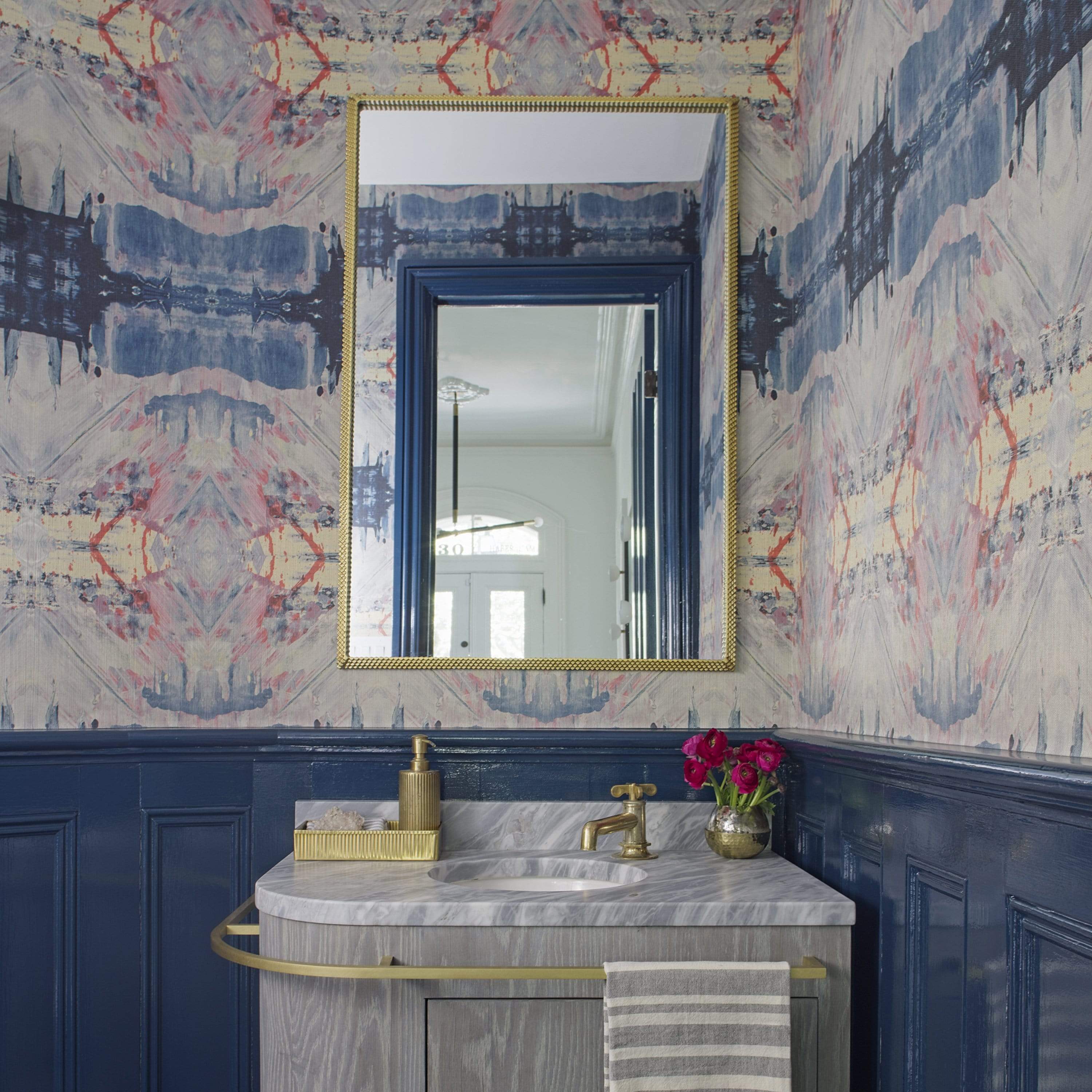 modern bathroom mirror