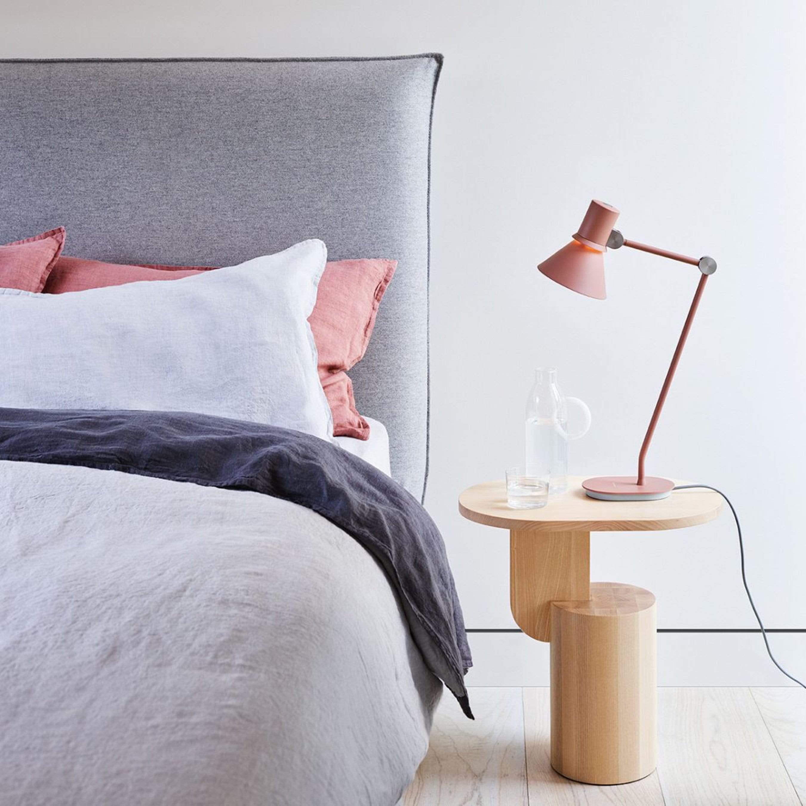 type 80 desk lamp